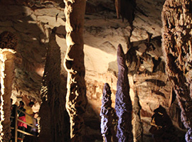 Deer Cave & Lang's Cave