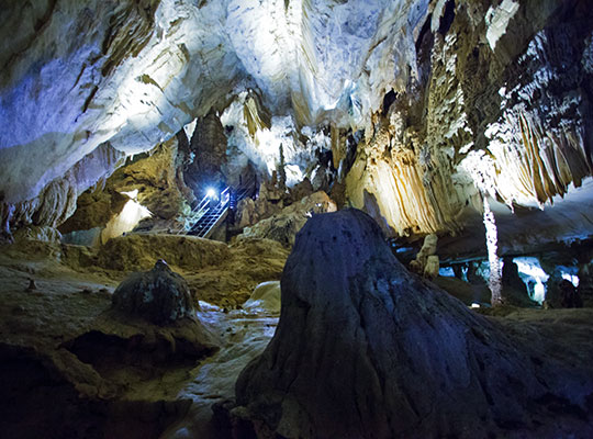 2D1N Mulu Show Caves